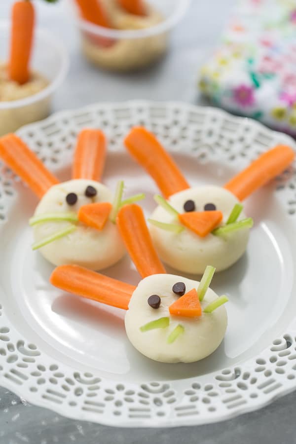 Healthy Easter Snacks! Perfect for class parties, play dates or if you just want to make something fun for the kids!