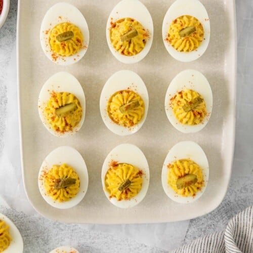 https://meaningfuleats.com/wp-content/uploads/2023/03/deviled-eggs-with-relish-500x500.jpg