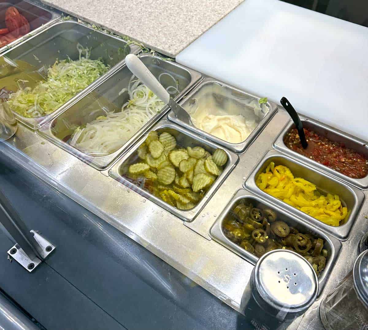 topping bar at jersey mikes