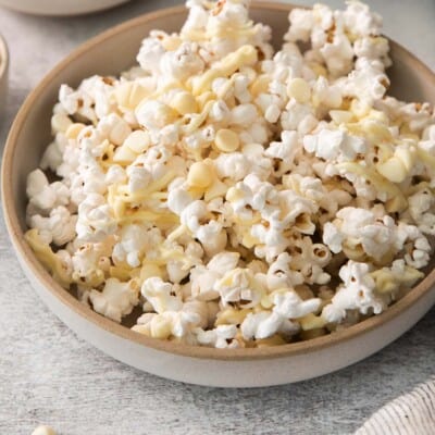 White chocolate popcorn in a bowl