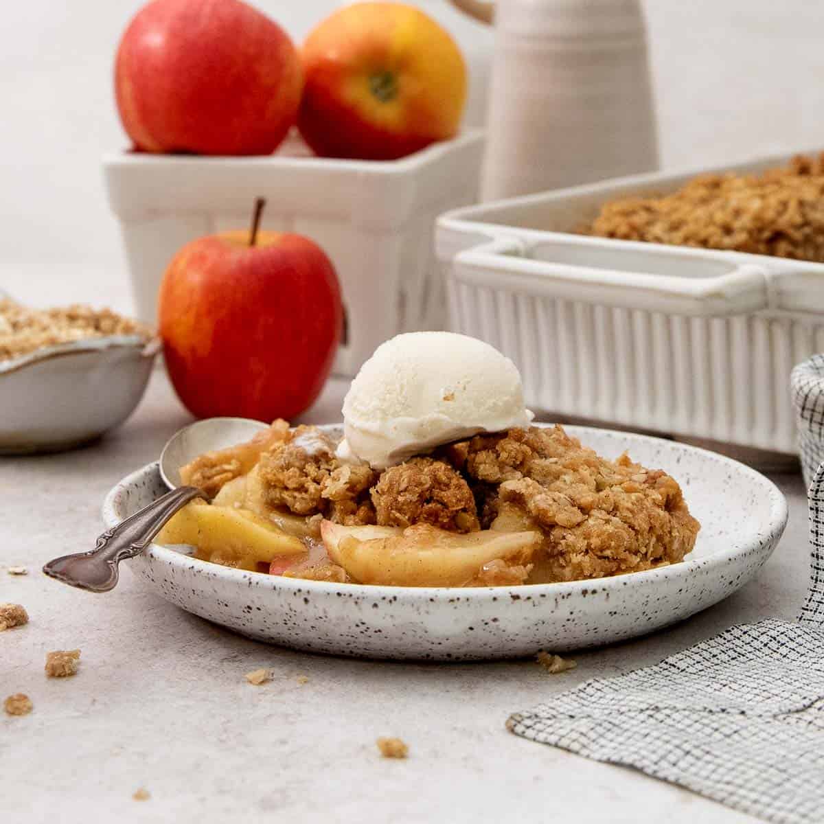 Gluten-Free Apple Crisp (Easy Oat Topping!)